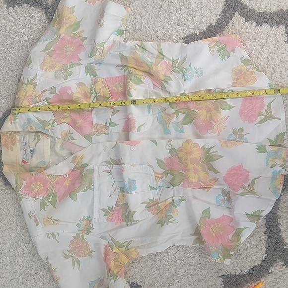 Chaus Vintage Short Sleeve Button Down Top and Skirt Set Size Med - Picture 7 of 13